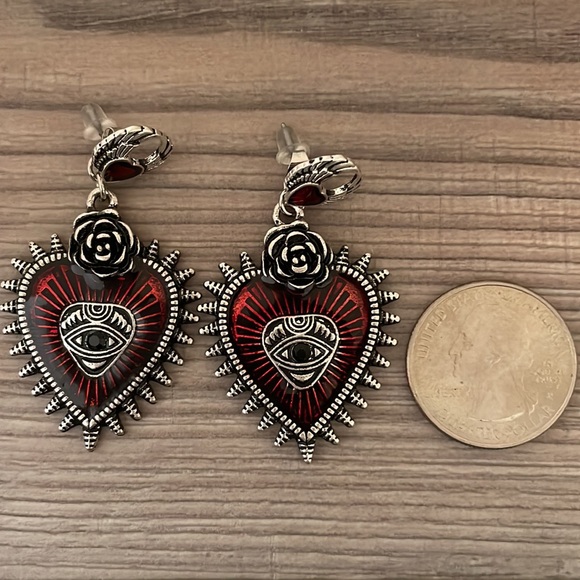 ✨New Dolls Kill Red Heart Angel Wings Dangle Earrings✨ - Picture 13 of 14